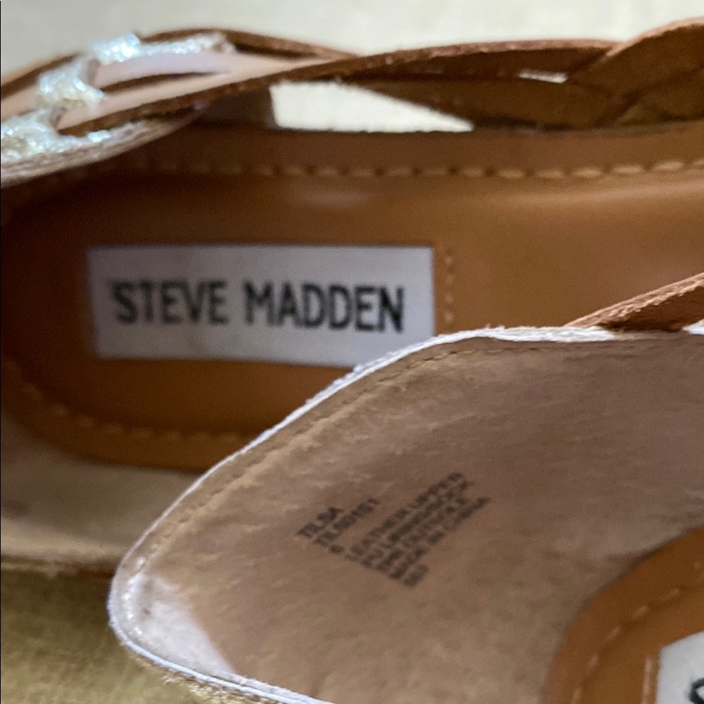 Steve Madden Women's Brown and Gold Shoes - Picture 4 of 4